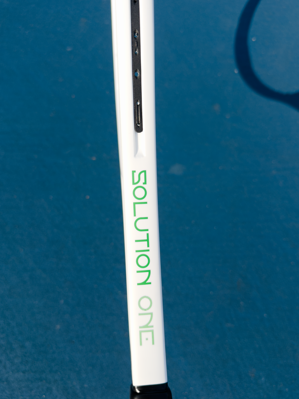 Hevini Solution 1 Racket (Unstrung)