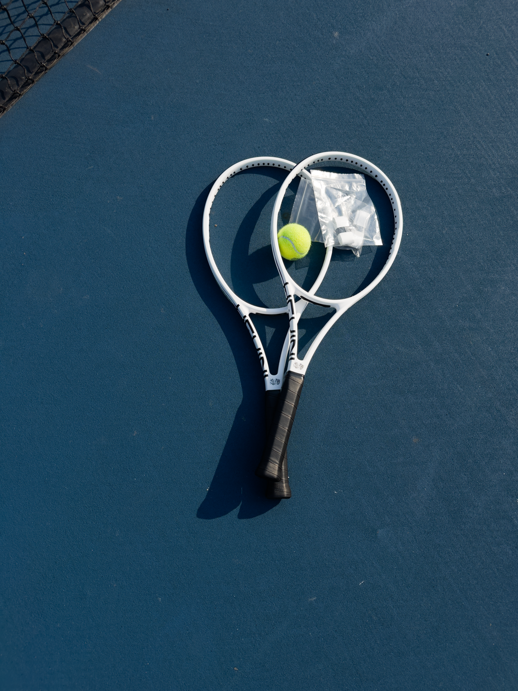 Hevini Solution 1 Racket (Unstrung)